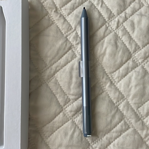 Microsoft Surface Pen Stylet Pluma Model 1776, New - Picture 6 of 6